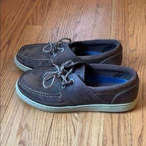 Men’s Sperry boat shoes